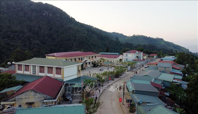 TOÀN CẢNH UBND XÃ TÀ TỔNG.jpg (41 KB)