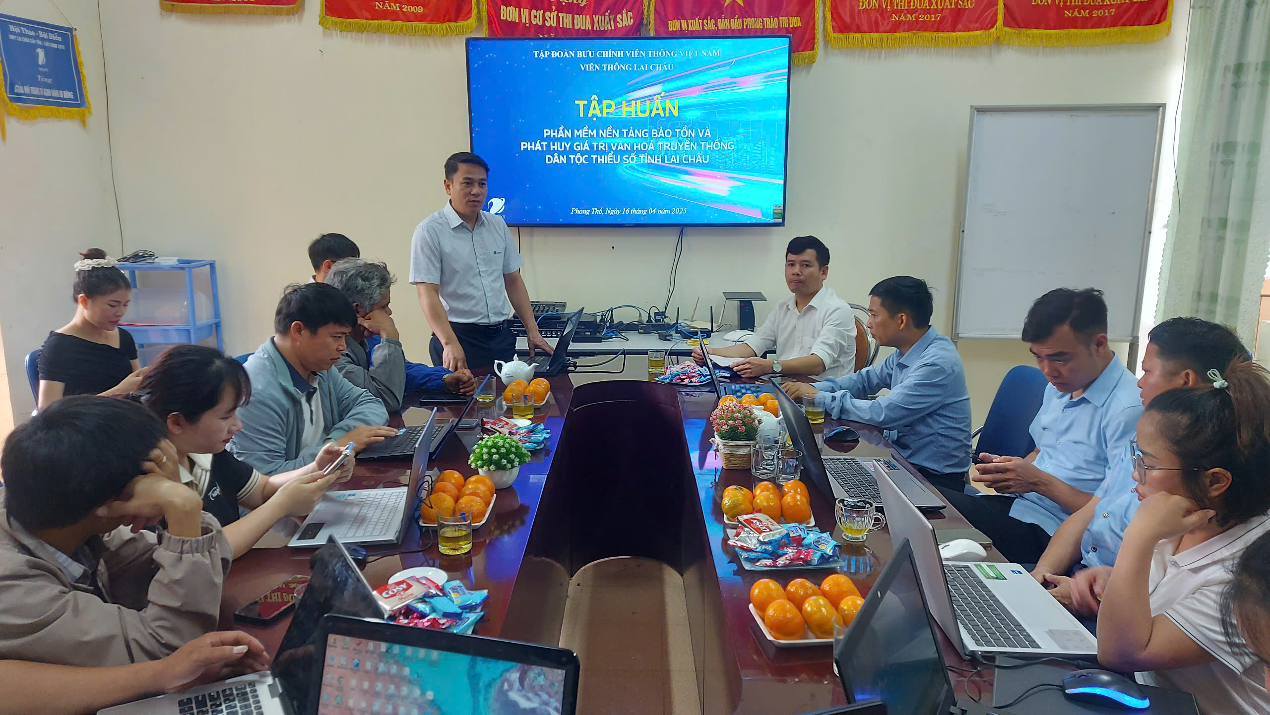 z6509579183227_d669668aaa31d78817e8ed7888dab2cc.jpg (753 KB)